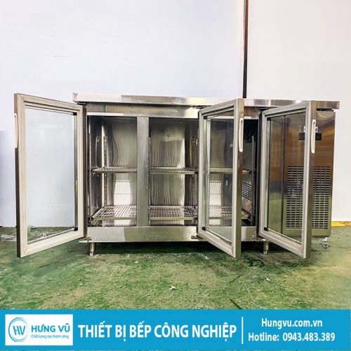 Bàn mát cánh kính