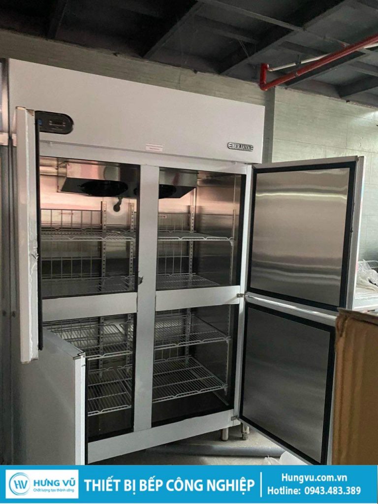 TỦ MÁT 4 CÁNH BERJAYA