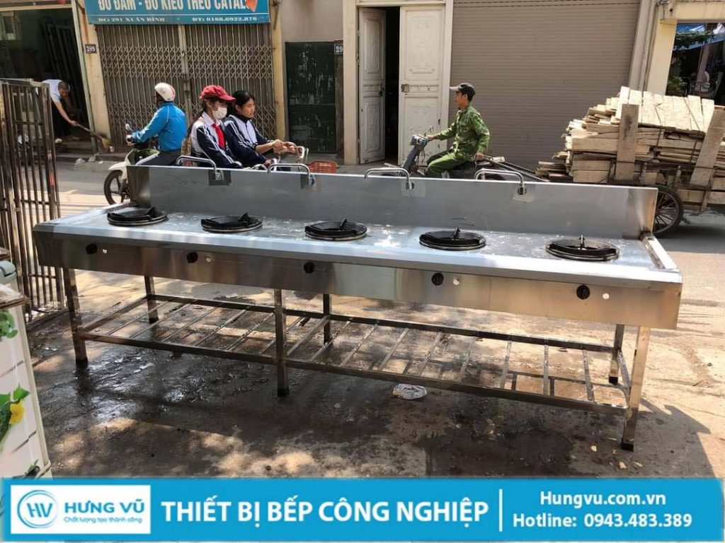 bếp gas công nghiệp 5 họng